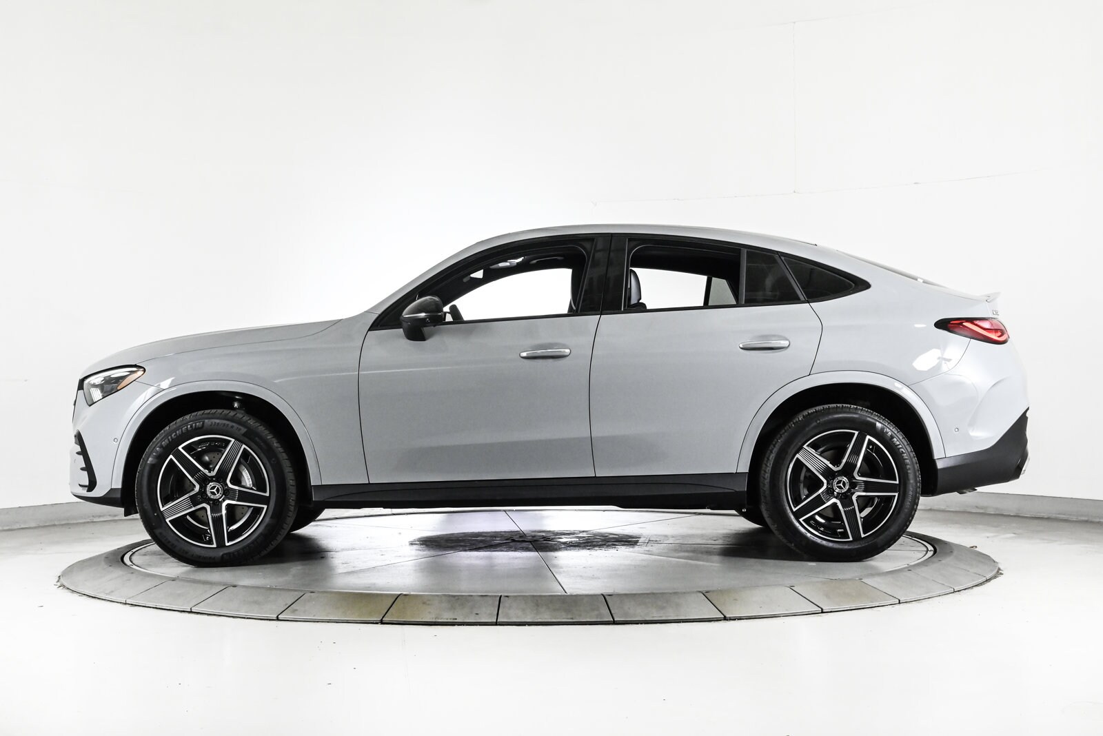 2026 MERCEDES-BENZ GLC-CLASS - Image 9