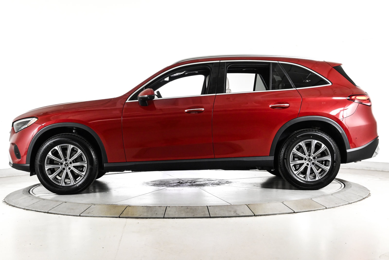 2026 MERCEDES-BENZ GLC-CLASS - Image 9