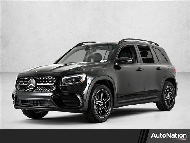 2026 Mercedes-Benz GLB GLB 250's photo