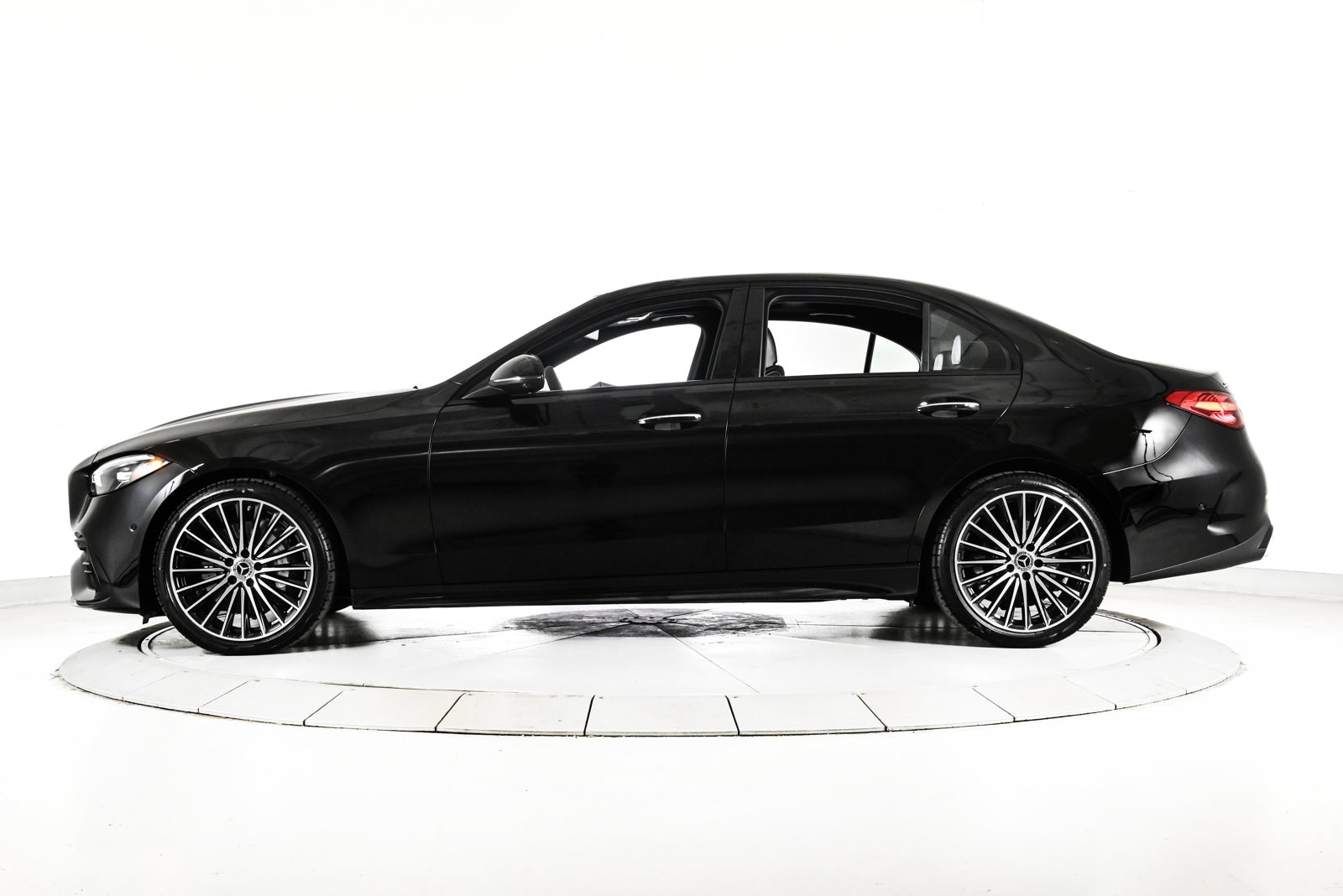 2025 MERCEDES-BENZ C-CLASS - Image 9