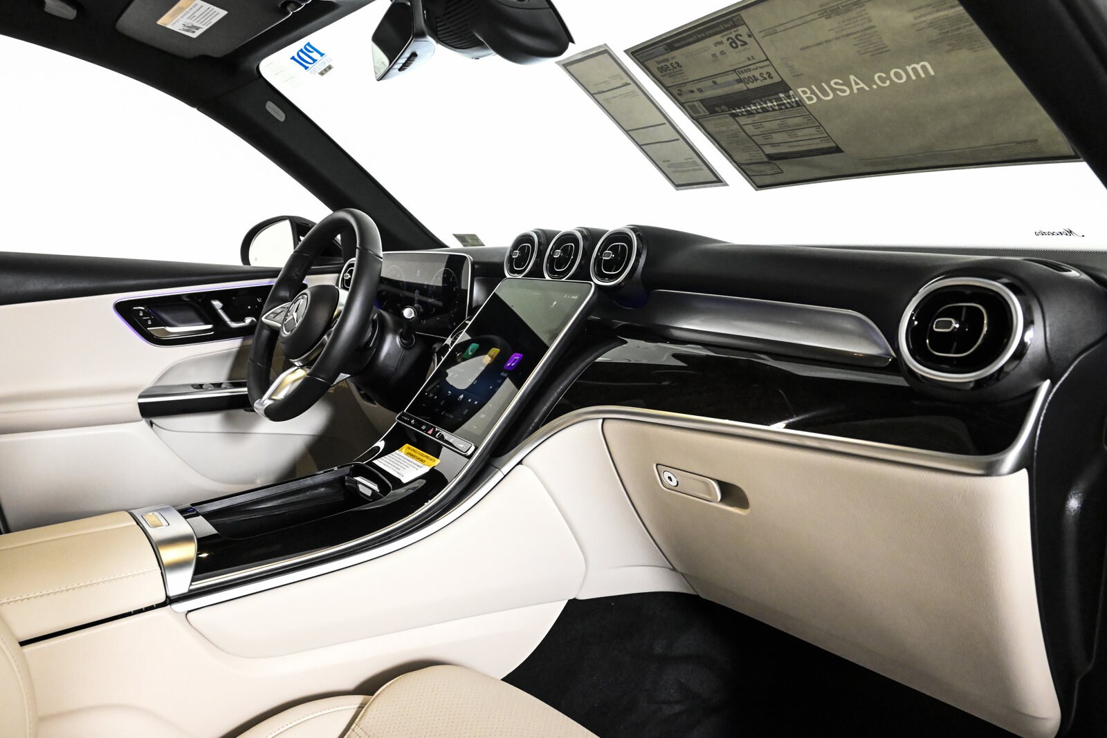 2026 MERCEDES-BENZ GLC-CLASS - Image 24