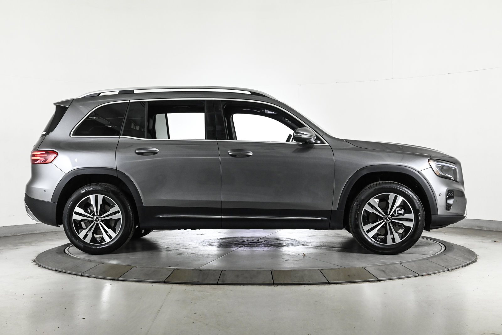 2026 MERCEDES-BENZ GLB-CLASS - Image 4