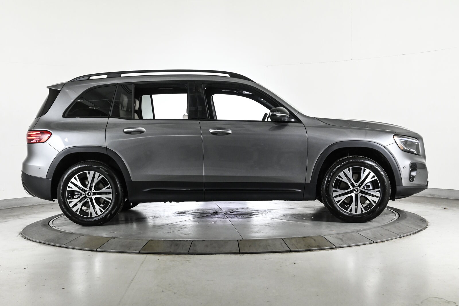 2026 MERCEDES-BENZ GLB-CLASS - Image 4