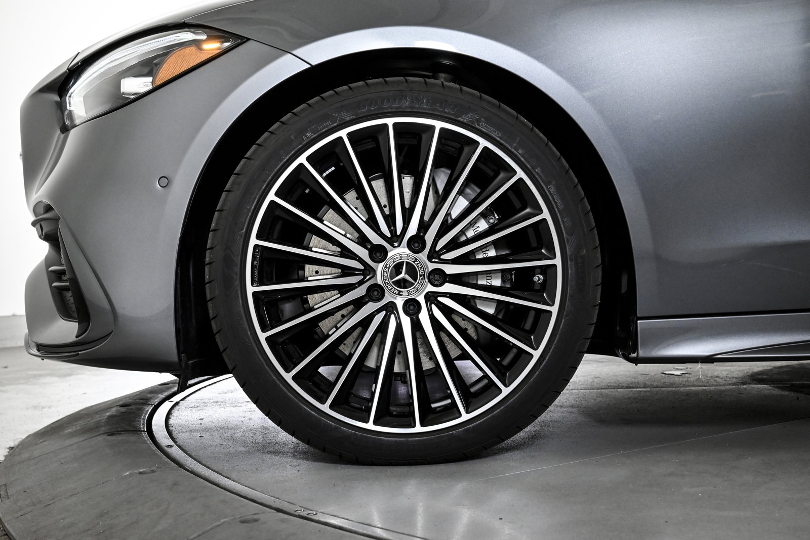 2025 MERCEDES-BENZ C-CLASS - Image 7