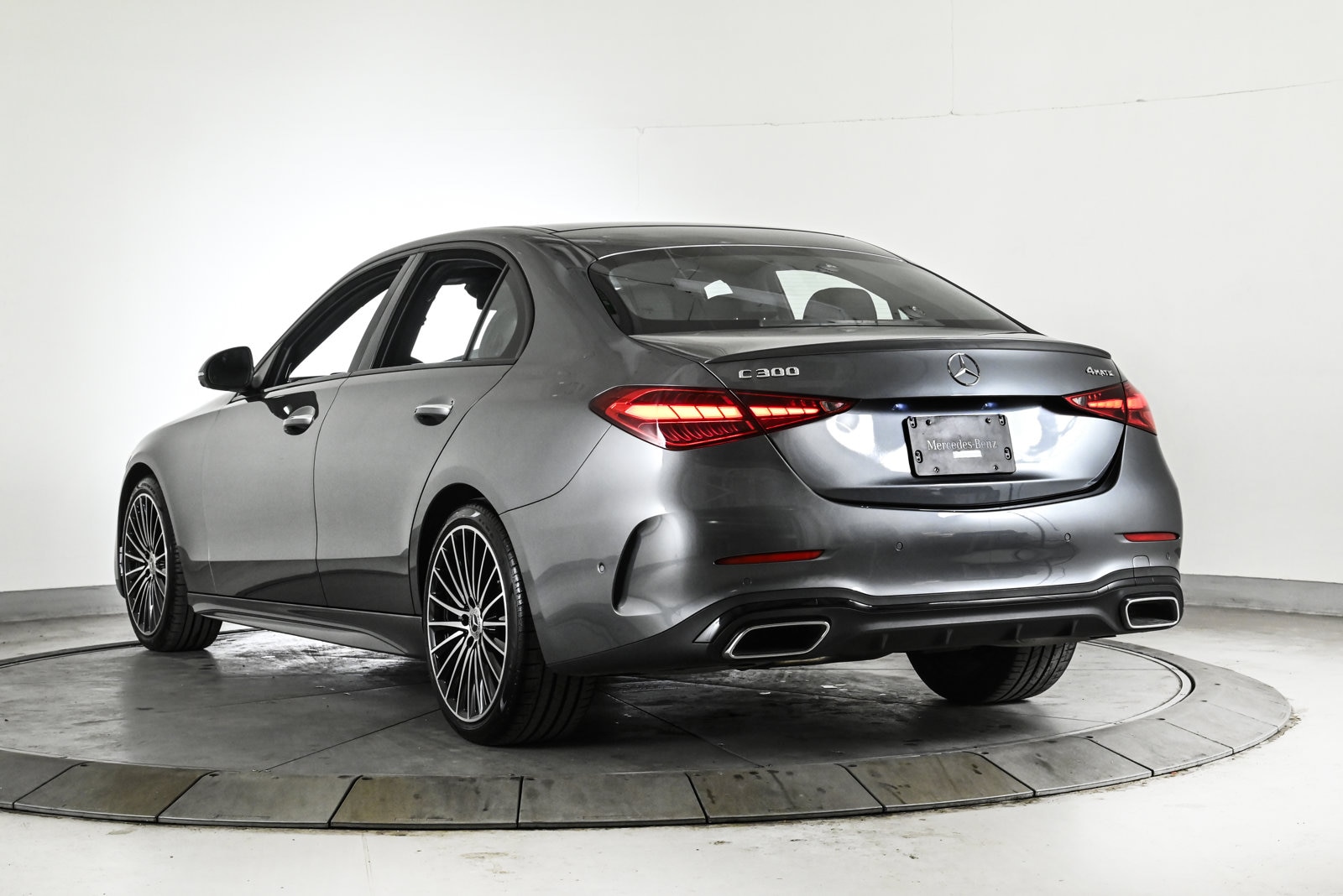 2025 MERCEDES-BENZ C-CLASS - Image 8