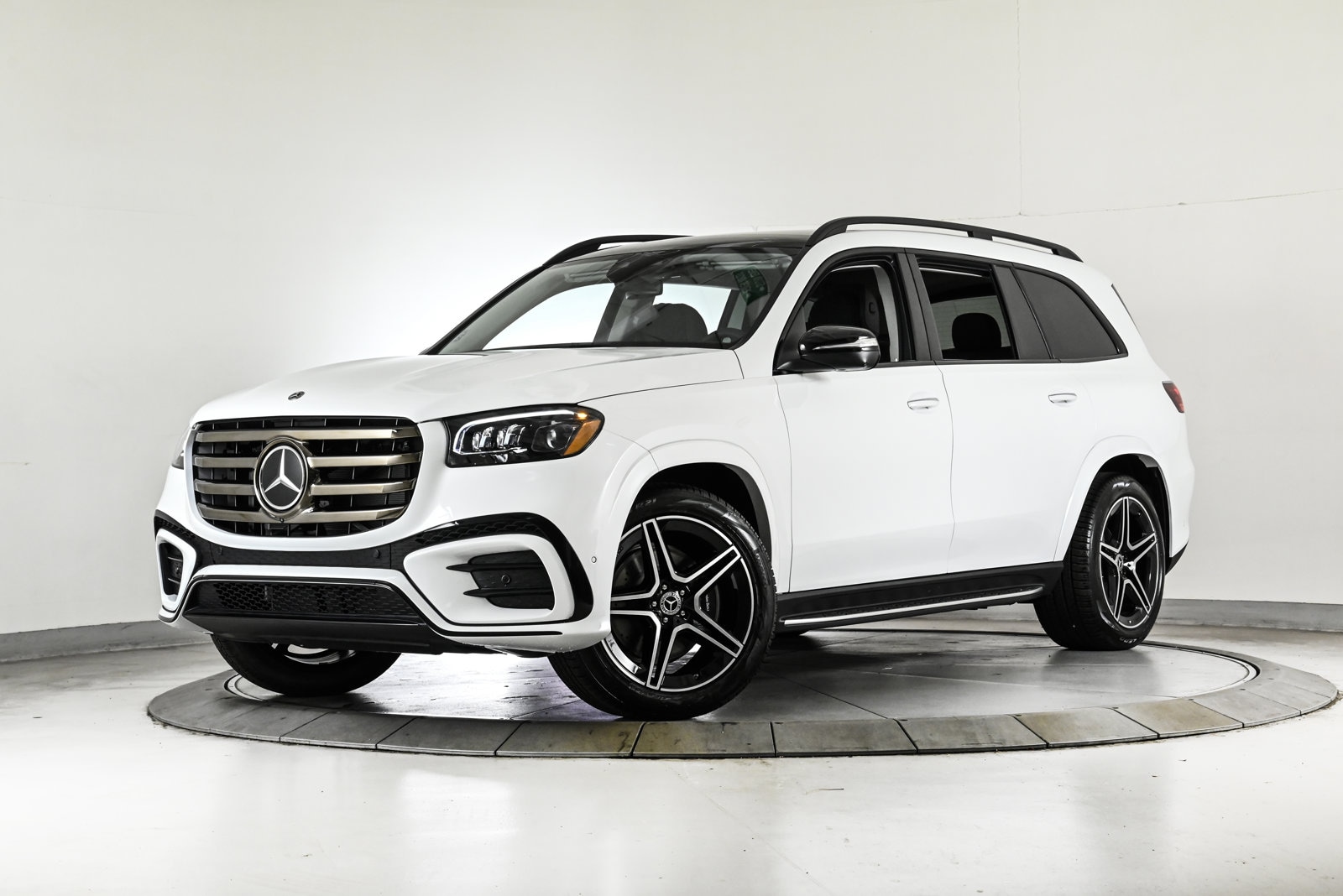 2026 MERCEDES-BENZ GLS-CLASS - Image 3