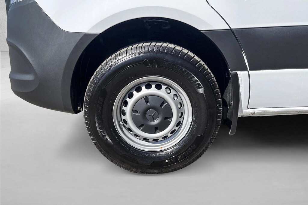 New 2025 Mercedes-Benz Sprinter Cargo Van 2500 Standard Roof I4 Diesel 144" RWD Van Cargo Van