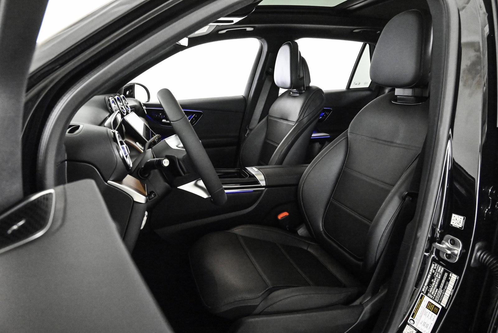 2026 MERCEDES-BENZ GLC-CLASS - Image 17