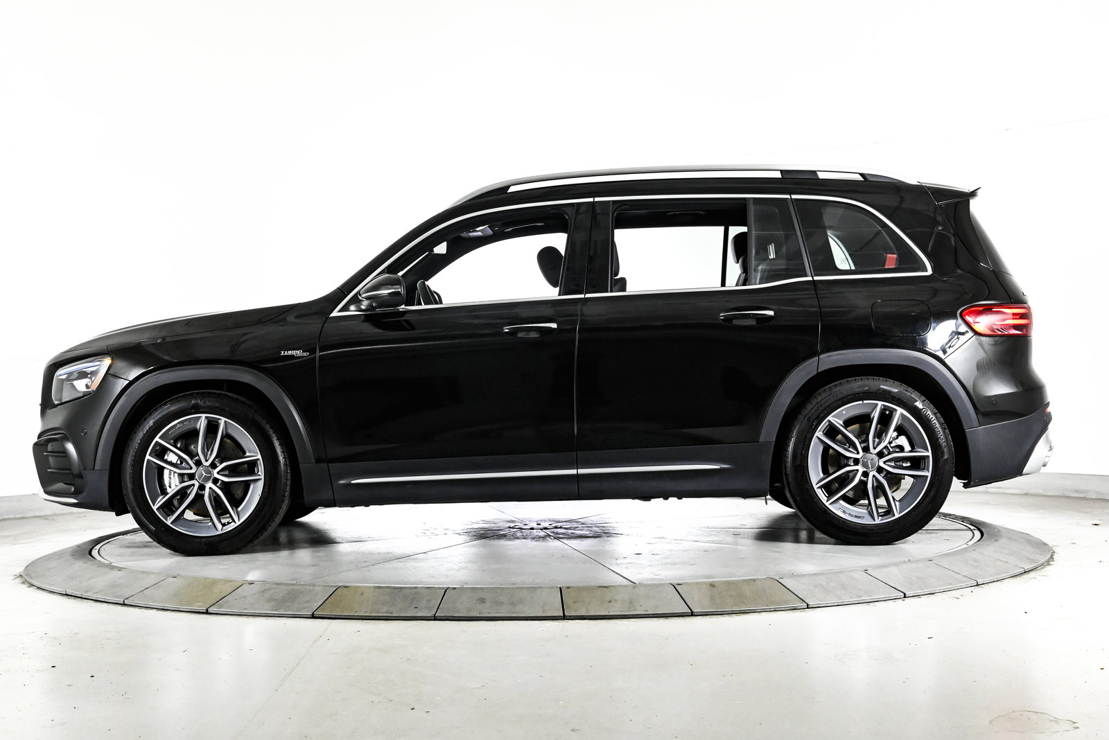 2026 MERCEDES-BENZ GLB-CLASS - Image 9