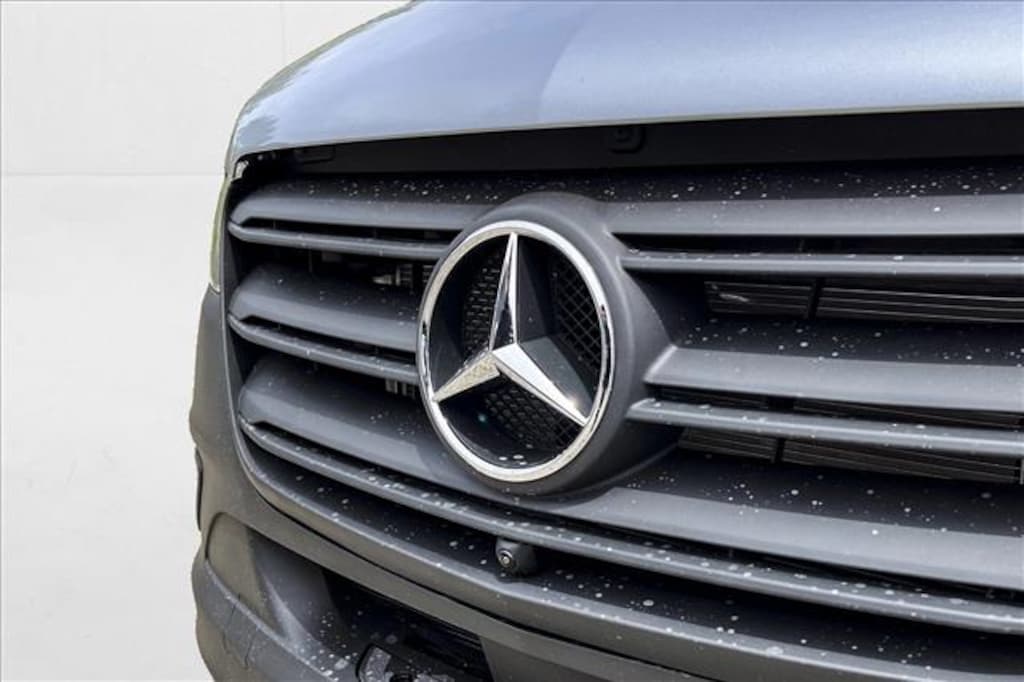 New 2025 Mercedes-Benz Sprinter Cargo Van 2500 Standard Roof I4 Diesel 144" RWD Van Cargo Van