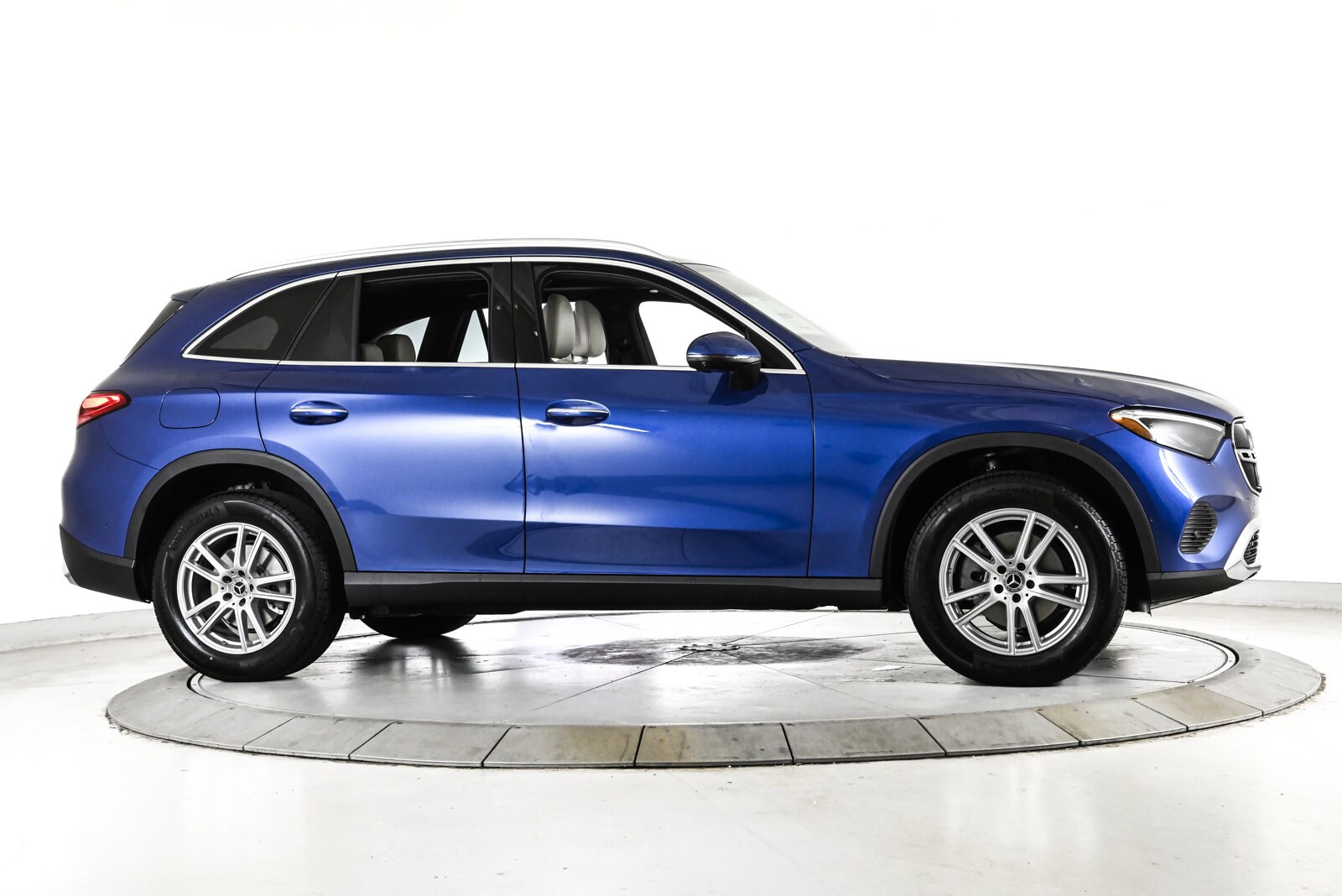 2026 MERCEDES-BENZ GLC-CLASS - Image 4