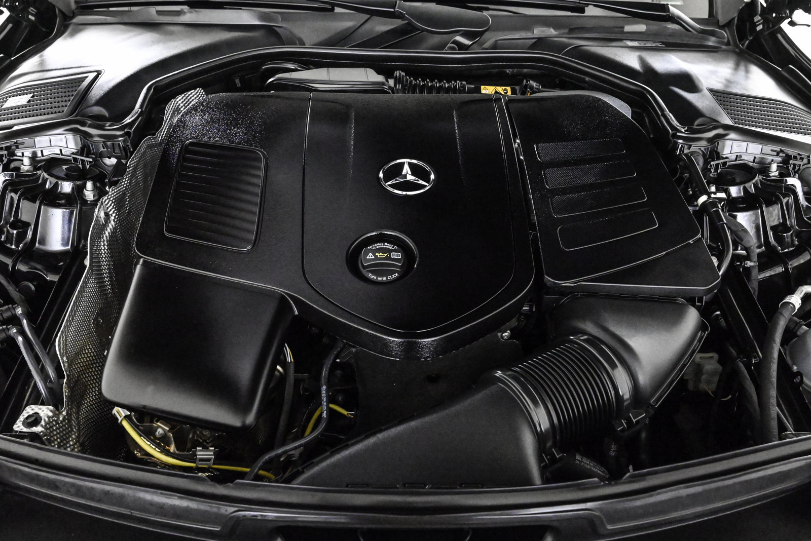 2025 MERCEDES-BENZ C-CLASS - Image 25