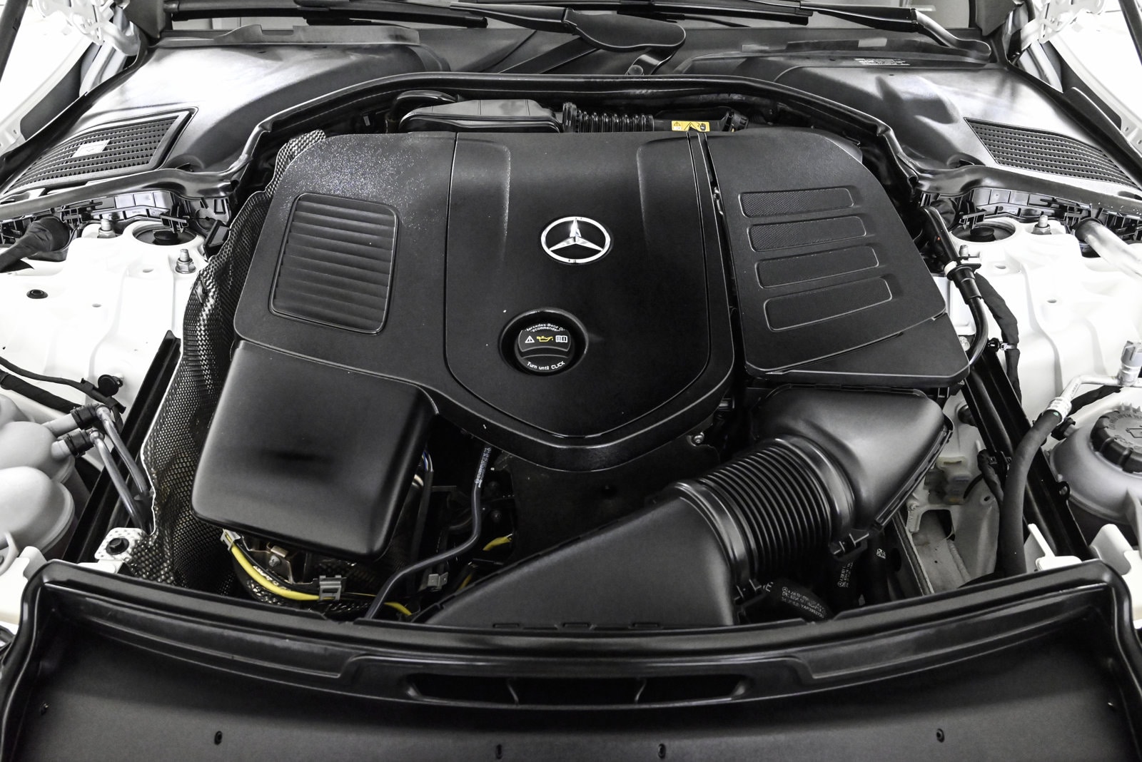 2025 MERCEDES-BENZ C-CLASS - Image 20