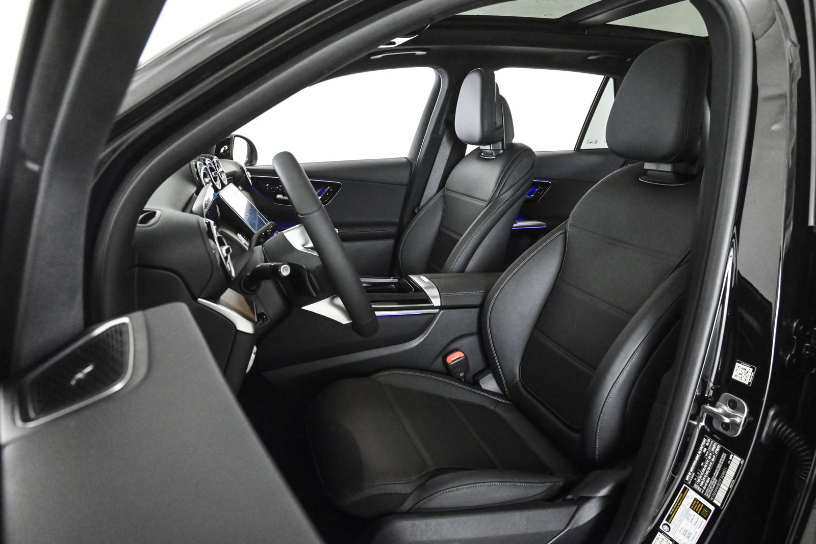 2026 MERCEDES-BENZ GLC-CLASS - Image 17