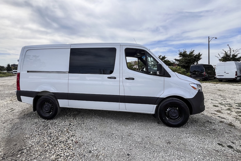 New 2026 Mercedes-Benz Sprinter Crew Van 2500 Standard Roof I4 Diesel 144" RWD Van Crew Van