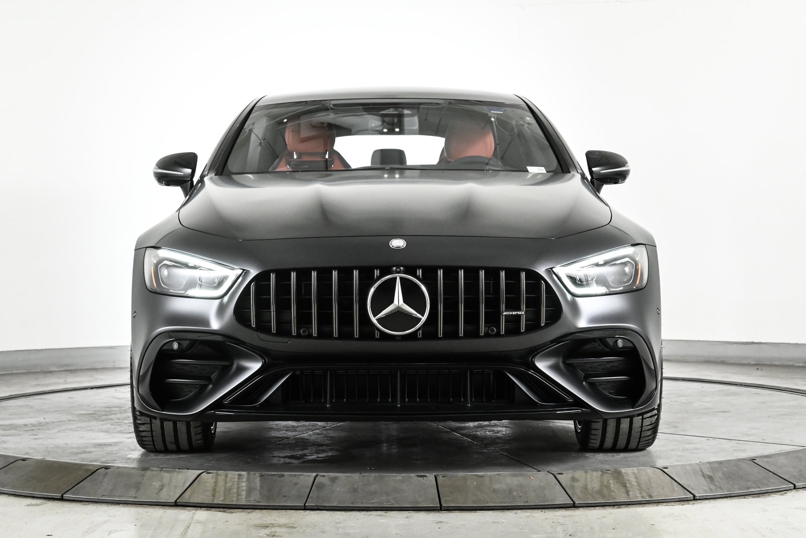 2026 MERCEDES BENZ AMG GT - Image 2