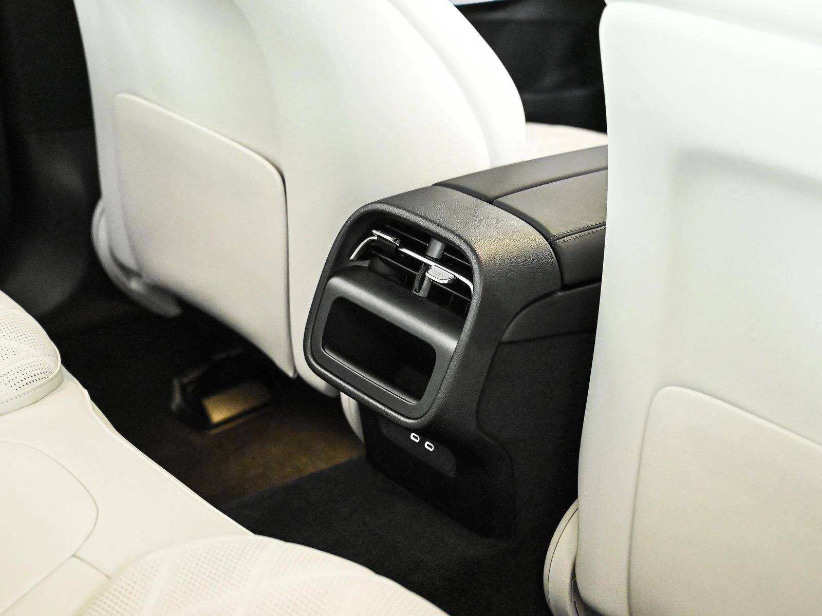 2024 MERCEDES-BENZ E-CLASS - Image 19