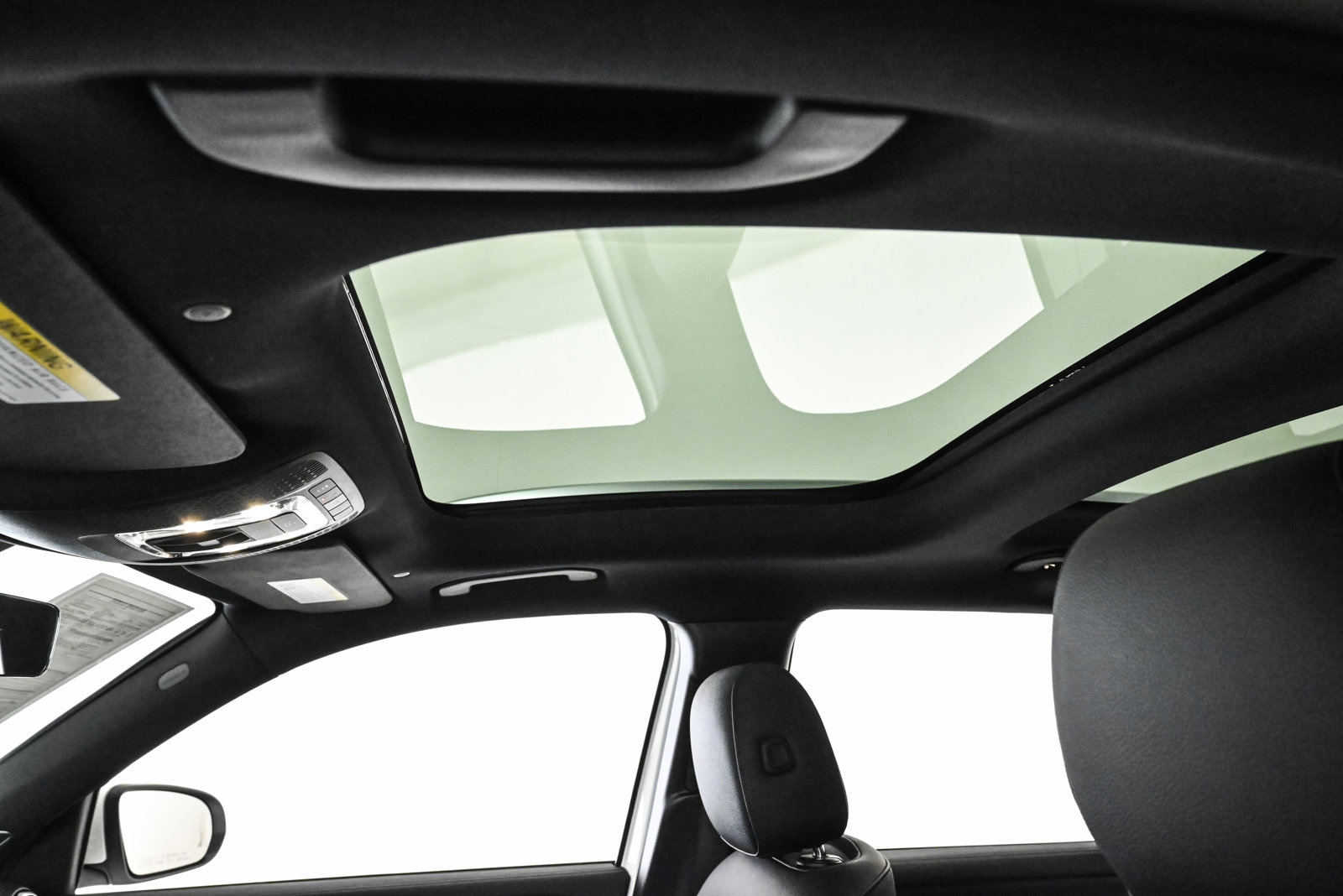 2023 MERCEDES-BENZ EQB-CLASS - Image 17