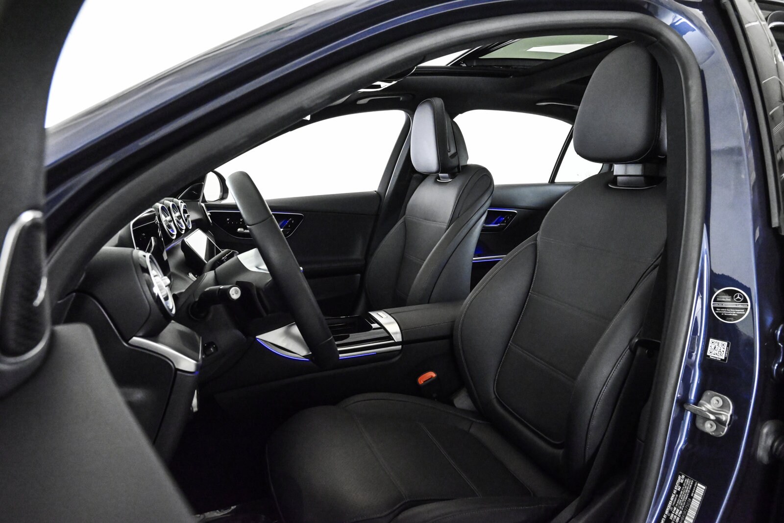 2025 MERCEDES-BENZ C-CLASS - Image 18