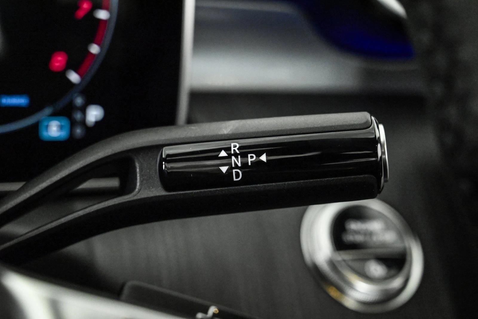 2026 MERCEDES-BENZ C-CLASS - Image 12