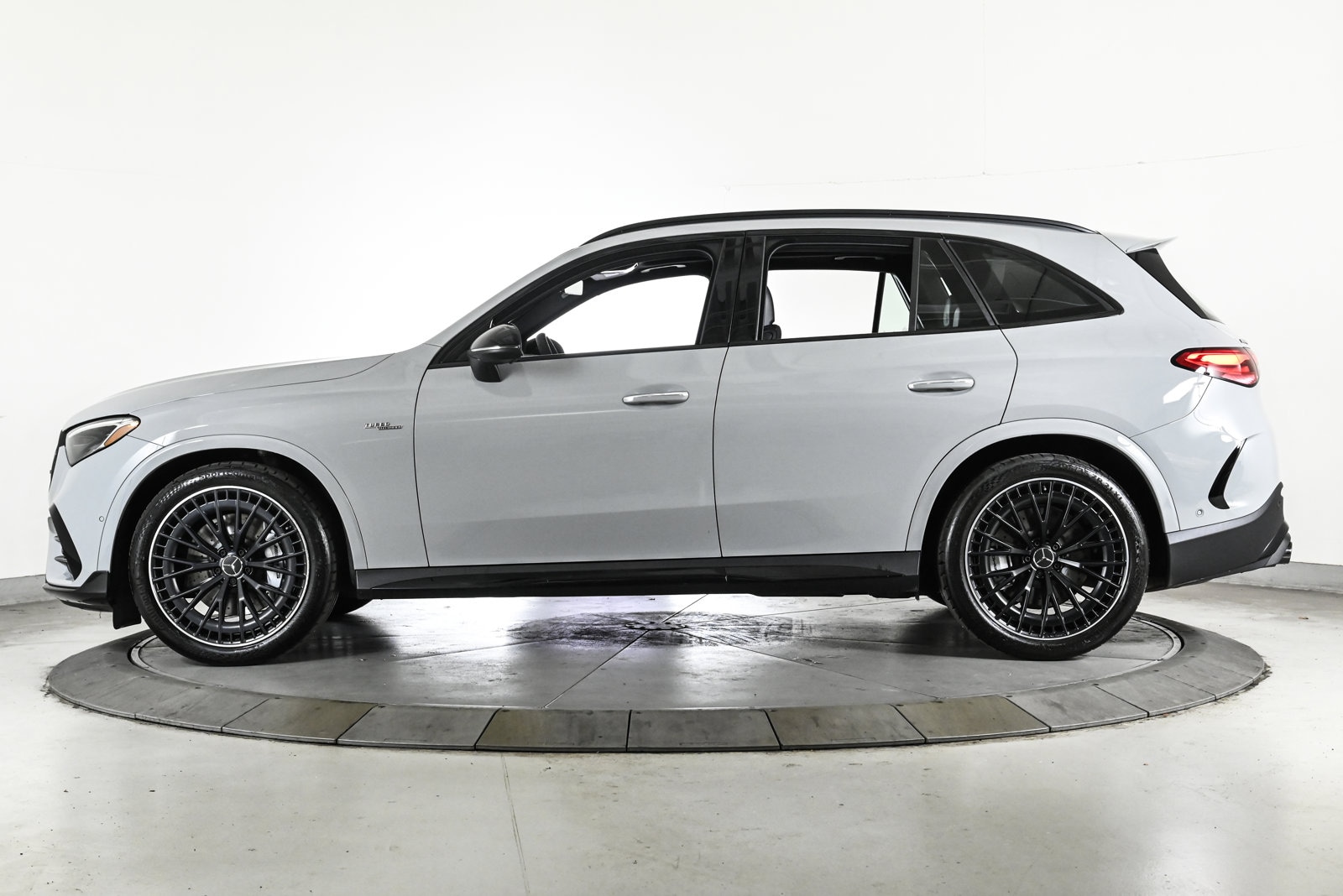 2025 MERCEDES-BENZ GLC-CLASS - Image 8