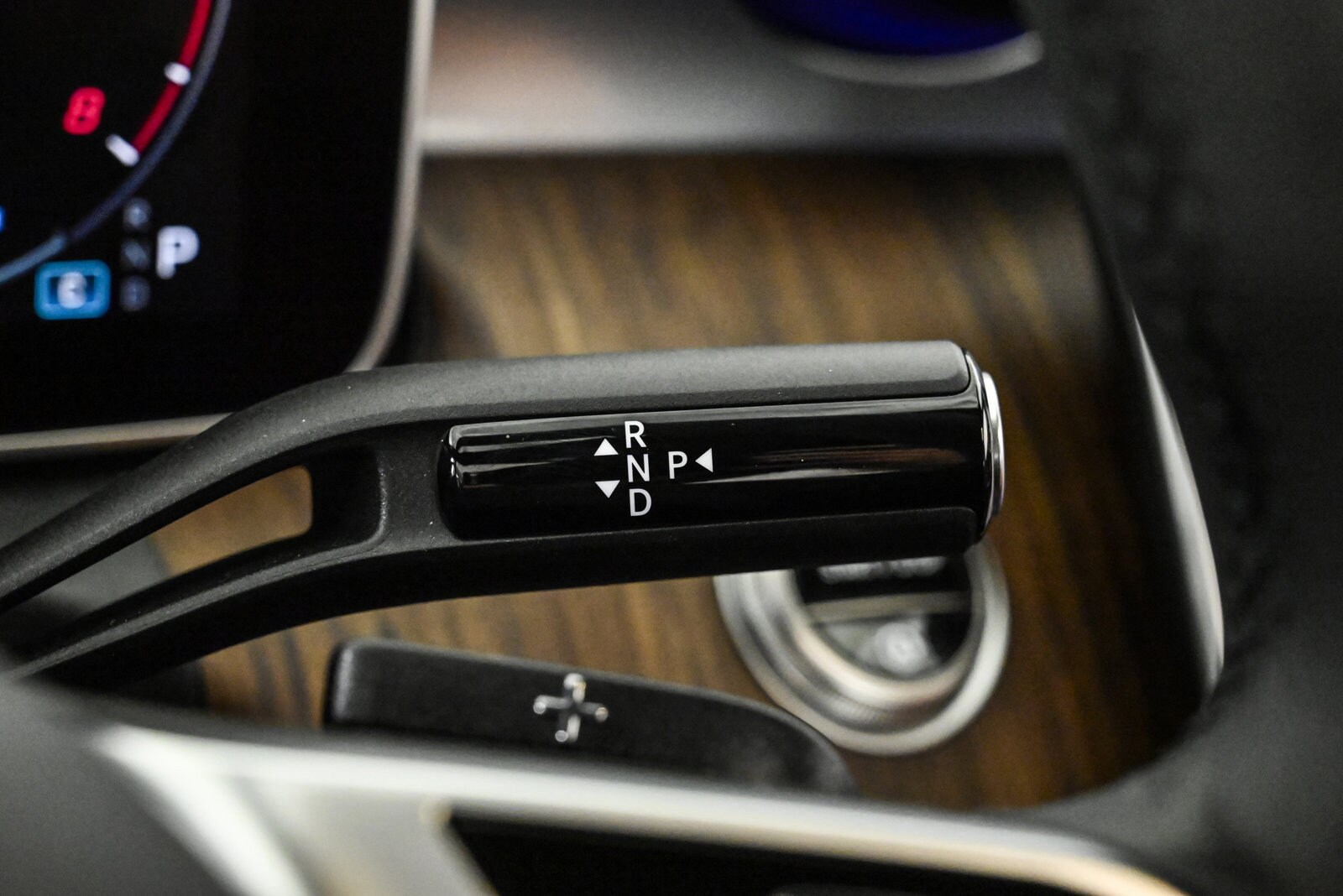 2025 MERCEDES-BENZ C-CLASS - Image 12