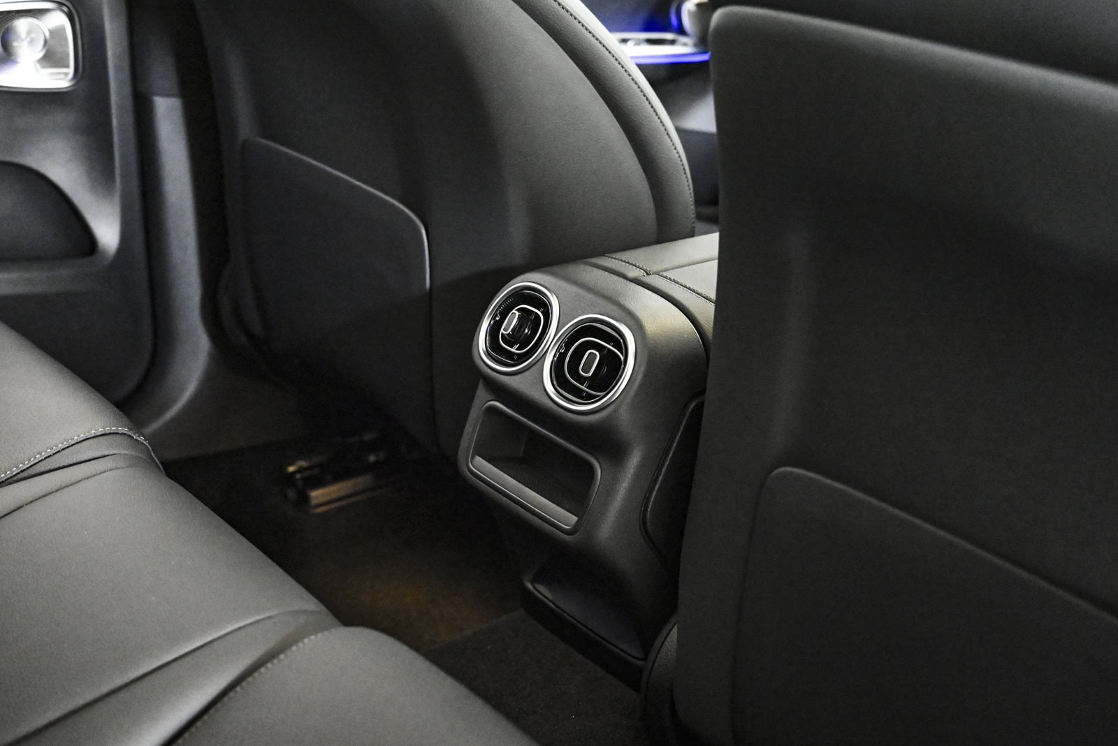 2026 MERCEDES-BENZ GLC-CLASS - Image 19