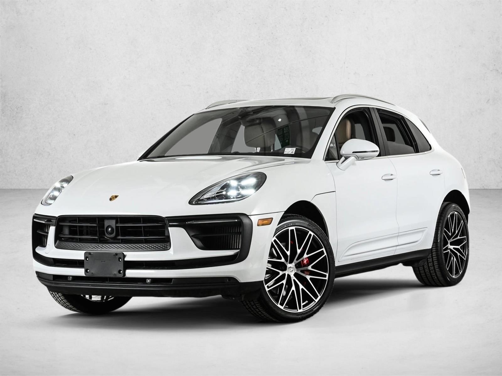 2023 Porsche Macan S's photo
