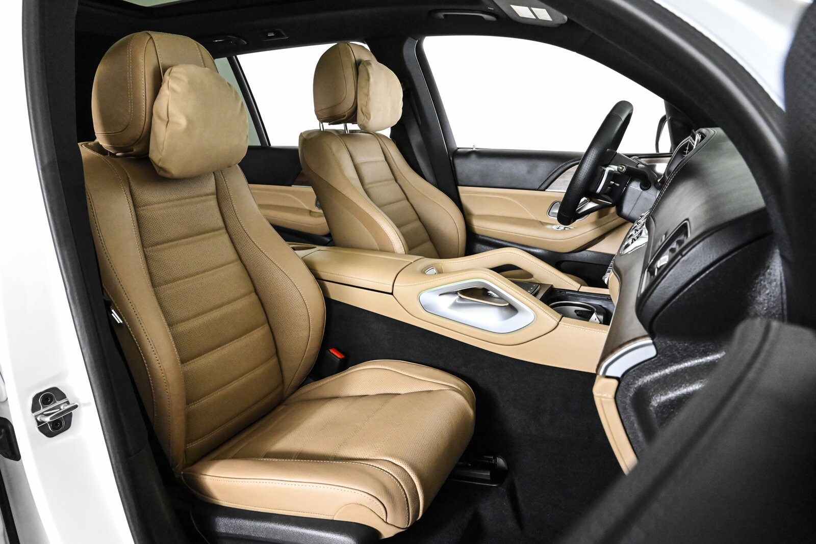 2026 MERCEDES-BENZ GLS-CLASS - Image 24