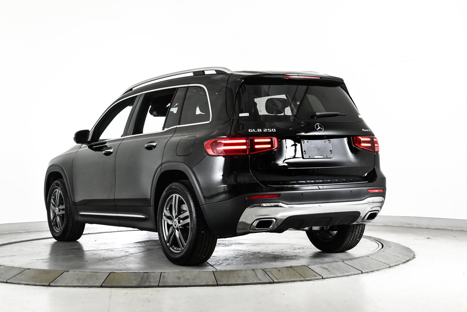 2026 MERCEDES-BENZ GLB-CLASS - Image 8