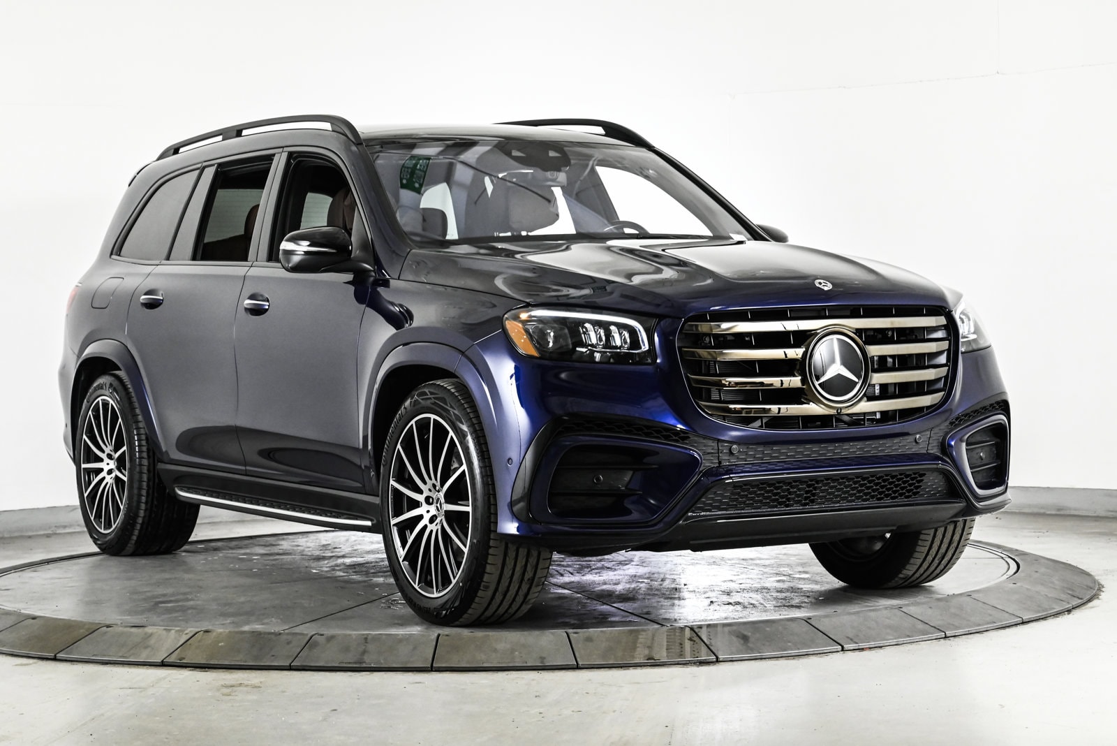 2026 MERCEDES-BENZ GLS-CLASS - Image 3