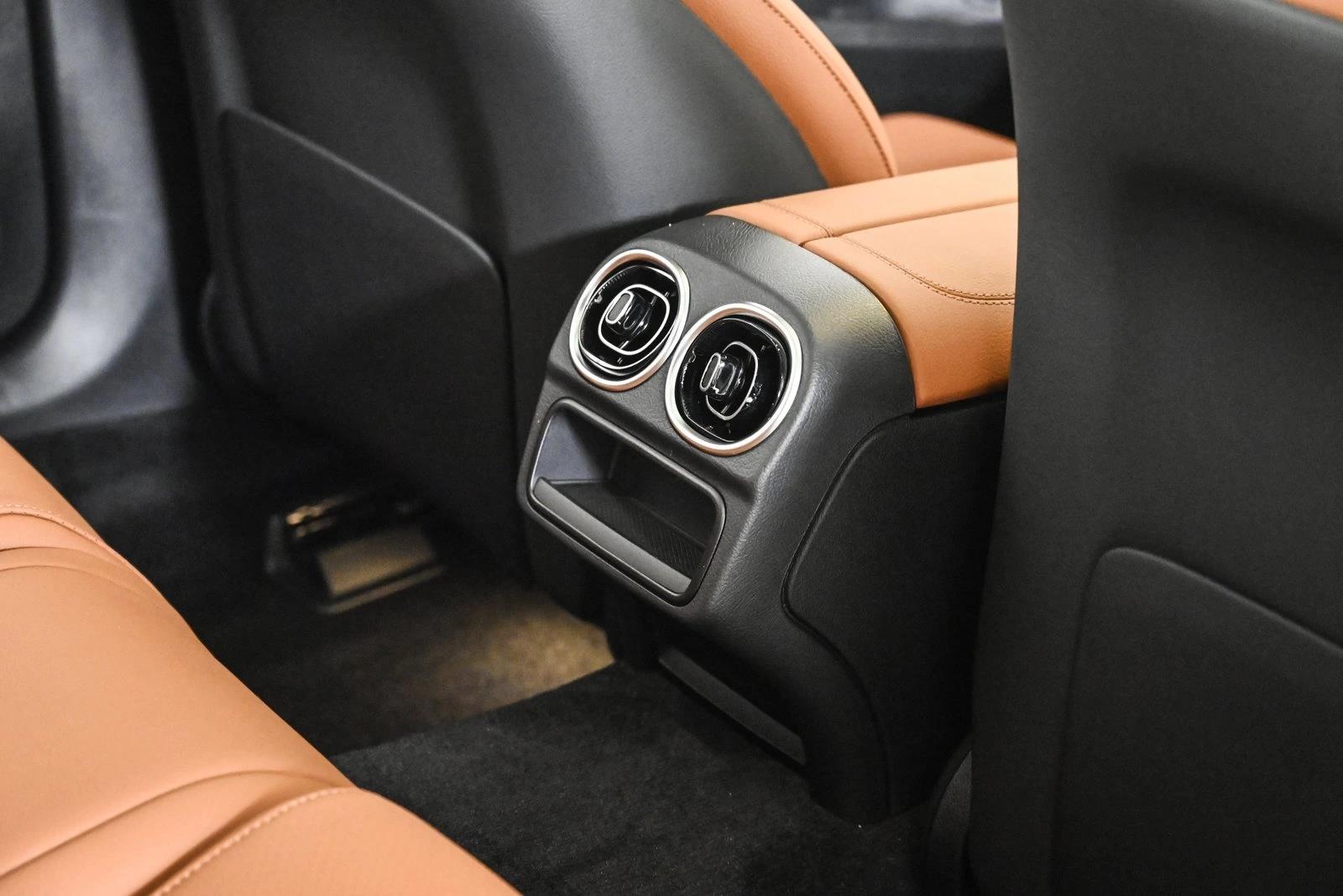 2026 MERCEDES-BENZ C-CLASS - Image 19