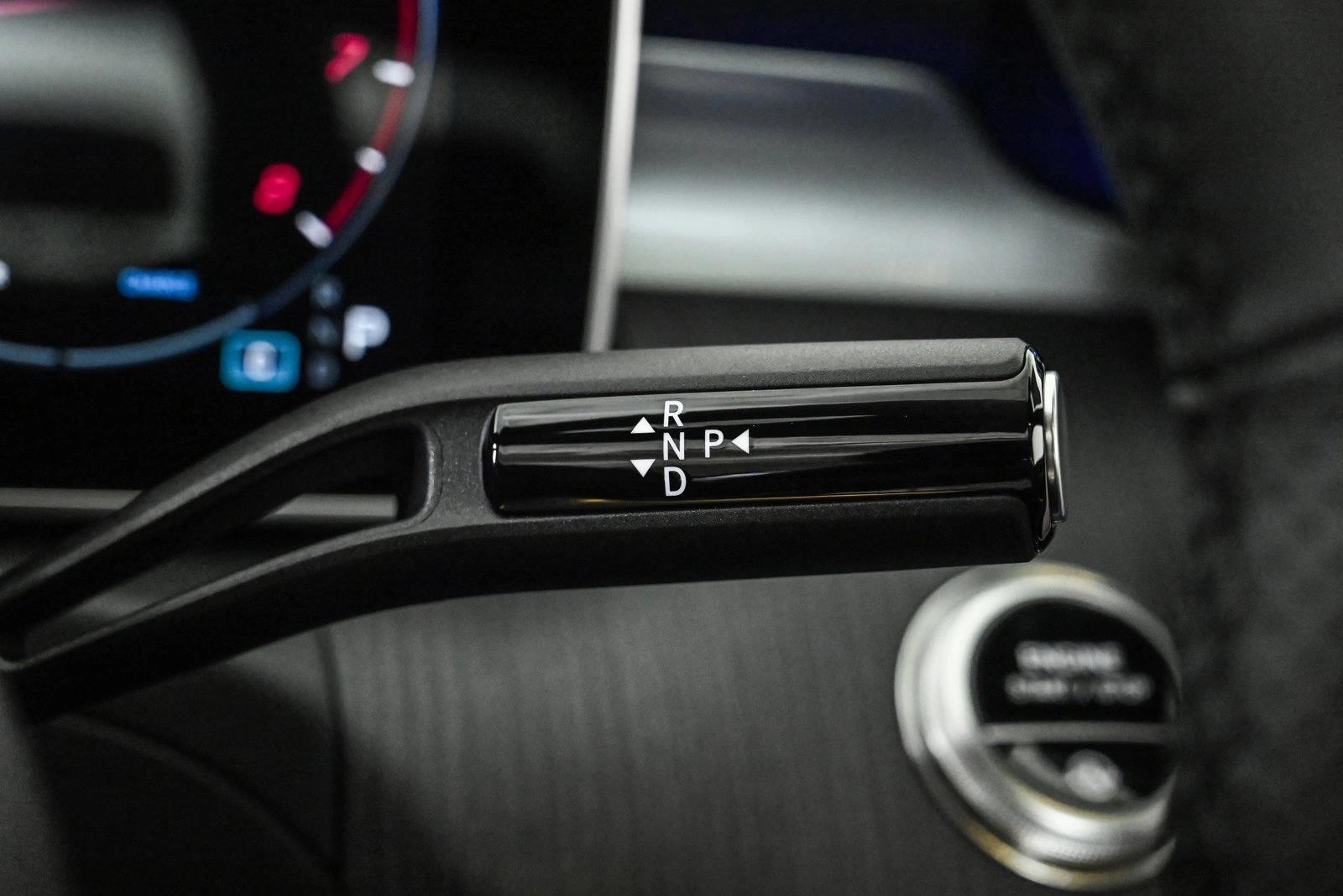 2026 MERCEDES-BENZ C-CLASS - Image 12