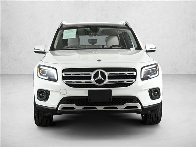 2022 Mercedes Benz GLB 250 4MATIC photo 2