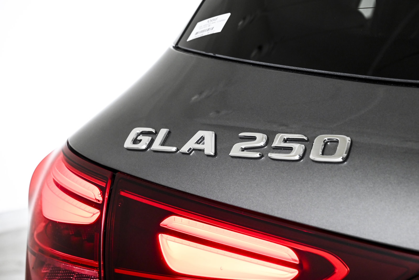 2026 MERCEDES-BENZ GLA-CLASS - Image 4