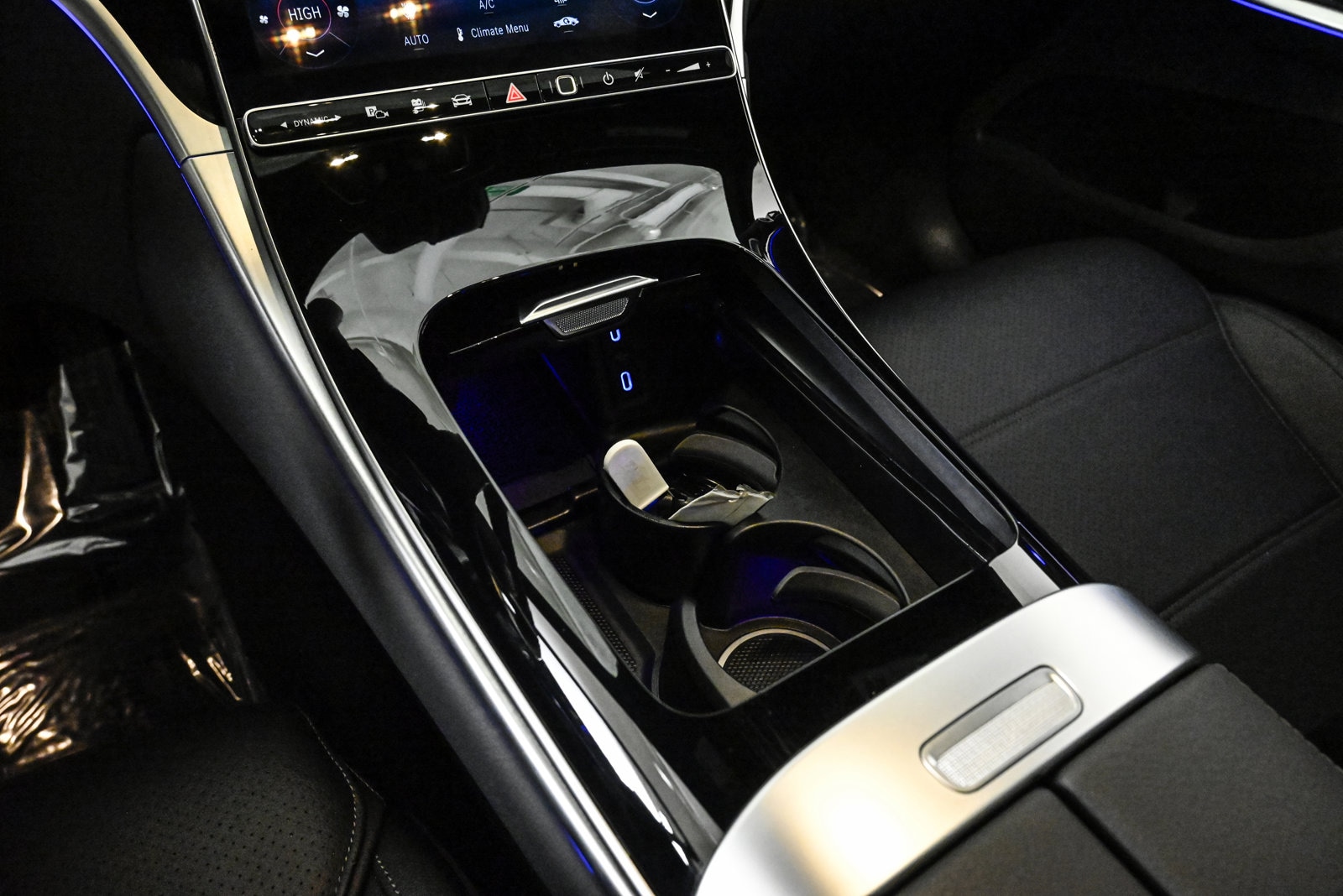 2025 MERCEDES-BENZ GLC-CLASS - Image 13