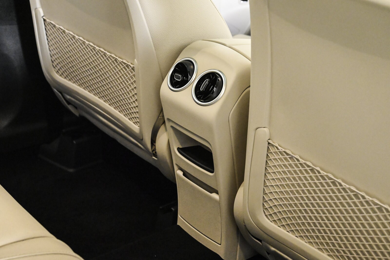 2026 MERCEDES-BENZ GLB-CLASS - Image 19