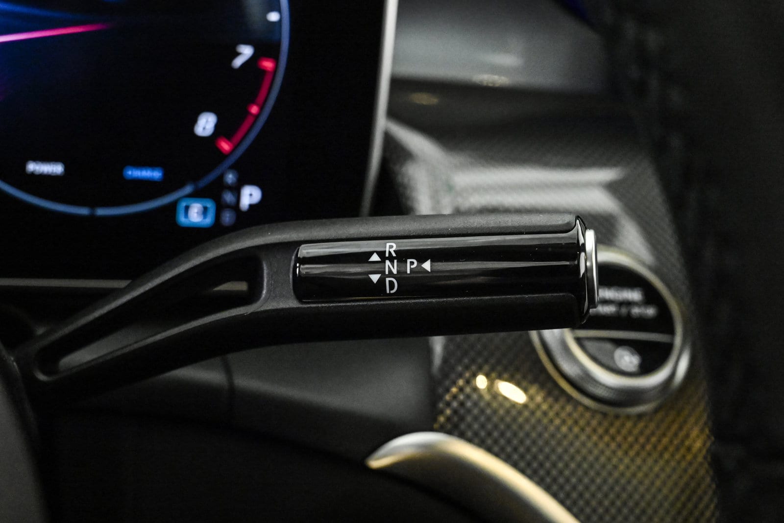 2025 MERCEDES-BENZ GLC-CLASS - Image 12