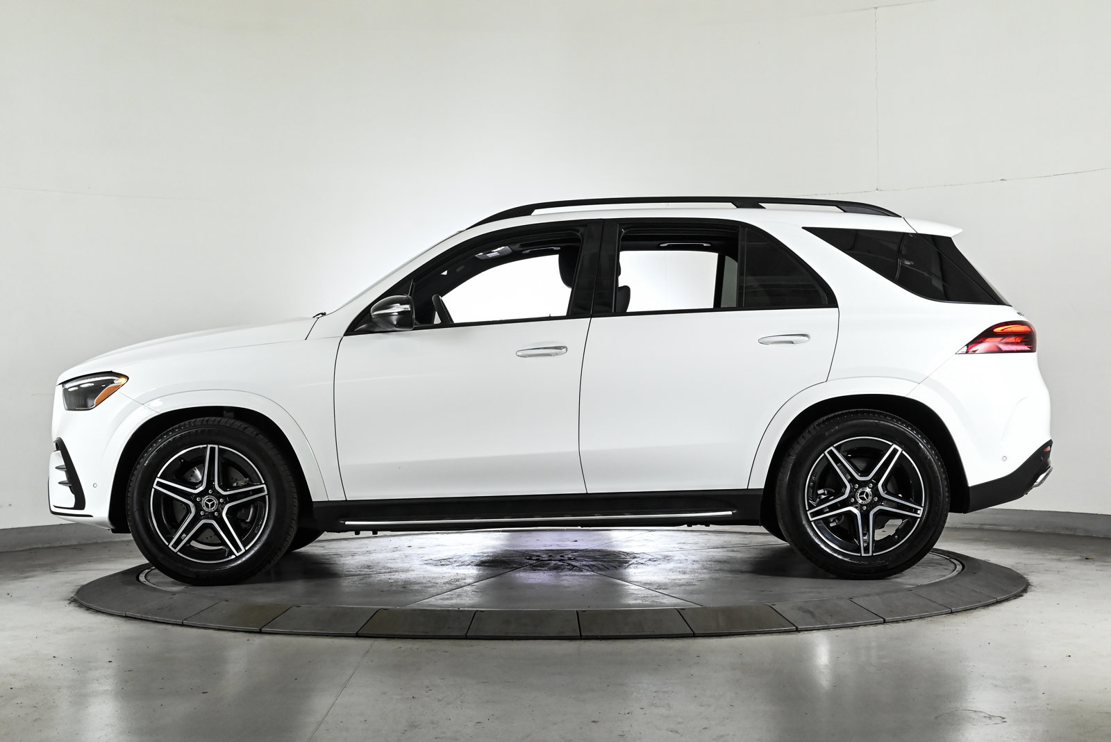 2025 MERCEDES-BENZ GLE-CLASS - Image 9