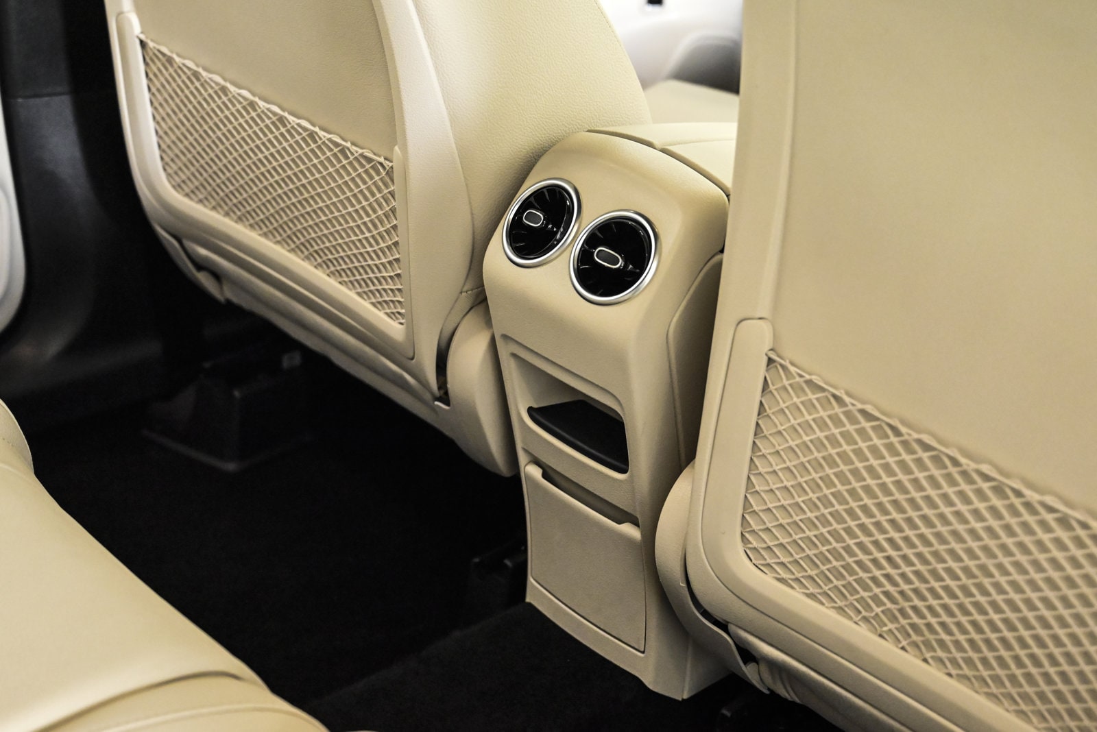 2025 MERCEDES-BENZ GLB-CLASS - Image 18