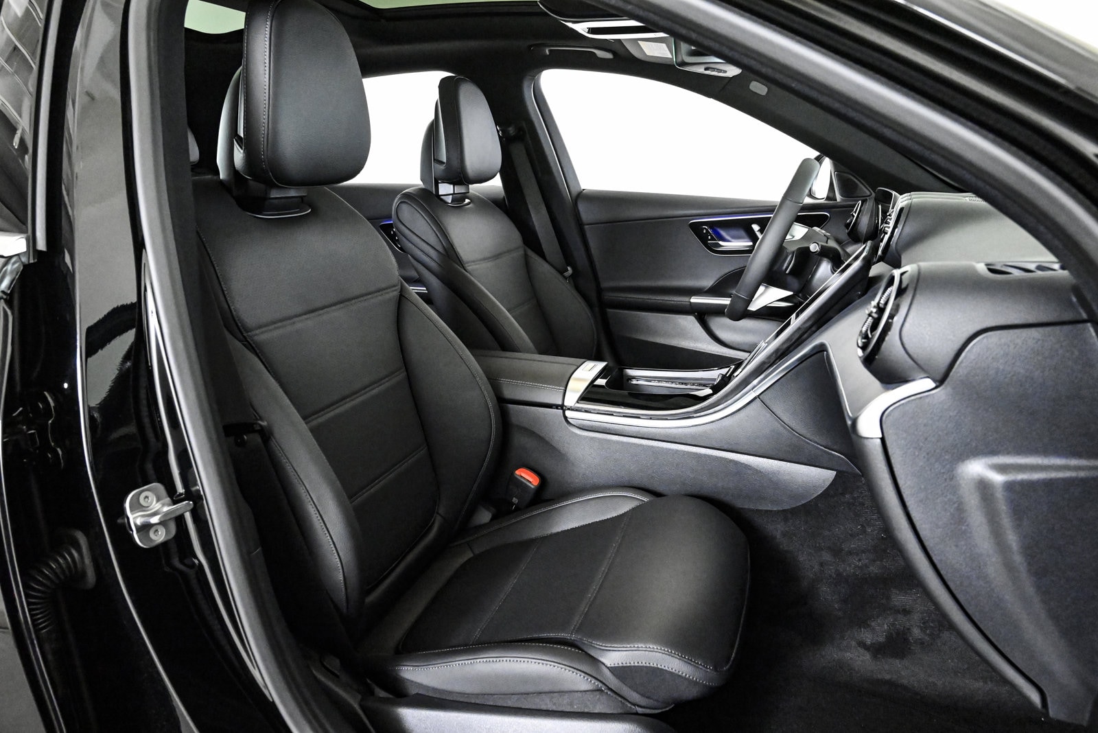 2026 MERCEDES-BENZ C-CLASS - Image 23