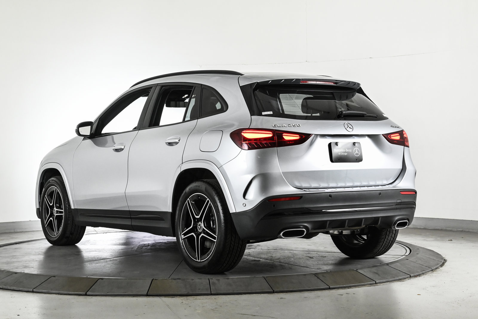 2024 MERCEDES-BENZ GLA-CLASS - Image 8