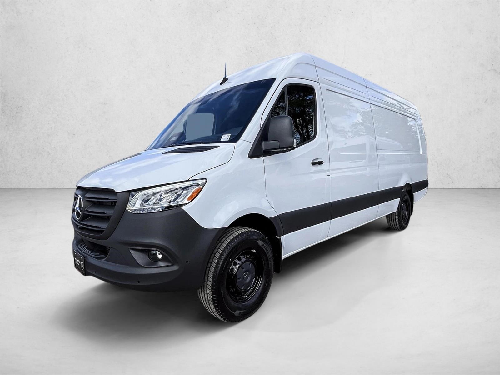 2026 Mercedes-Benz Sprinter Cargo Van Base's photo