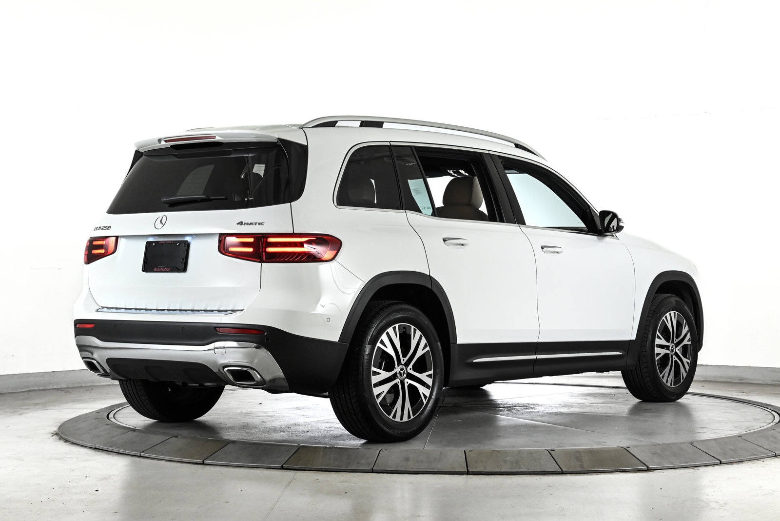 2025 MERCEDES-BENZ GLB-CLASS - Image 5