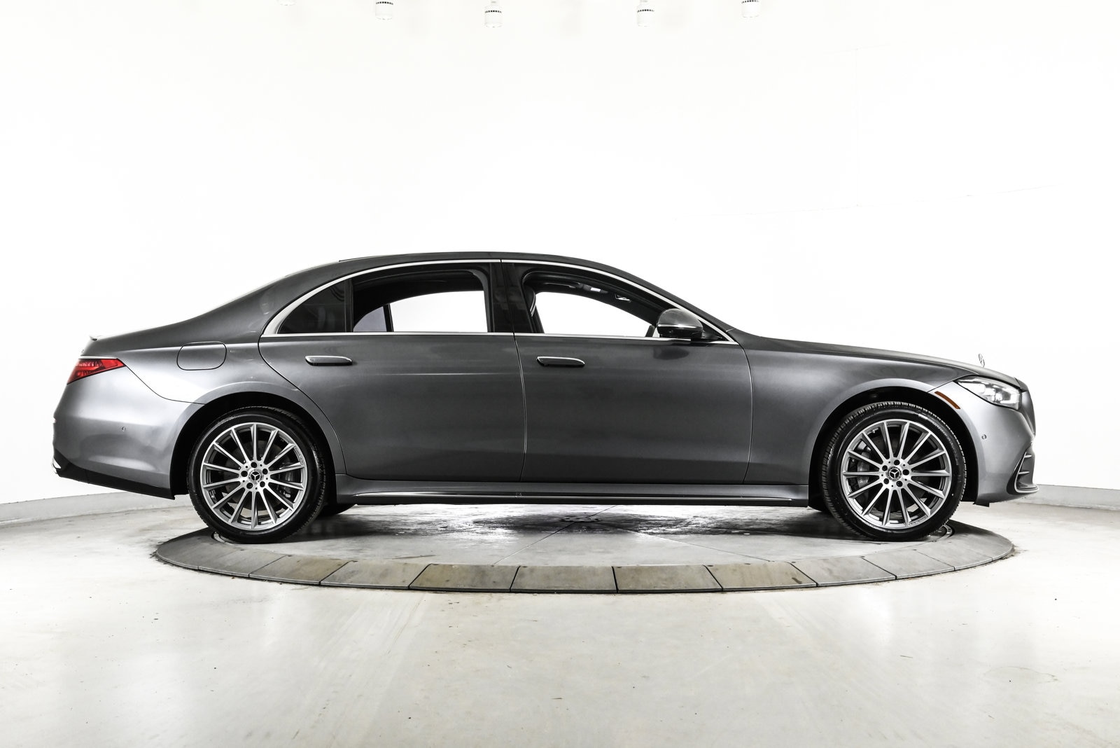2022 MERCEDES-BENZ S-CLASS - Image 4
