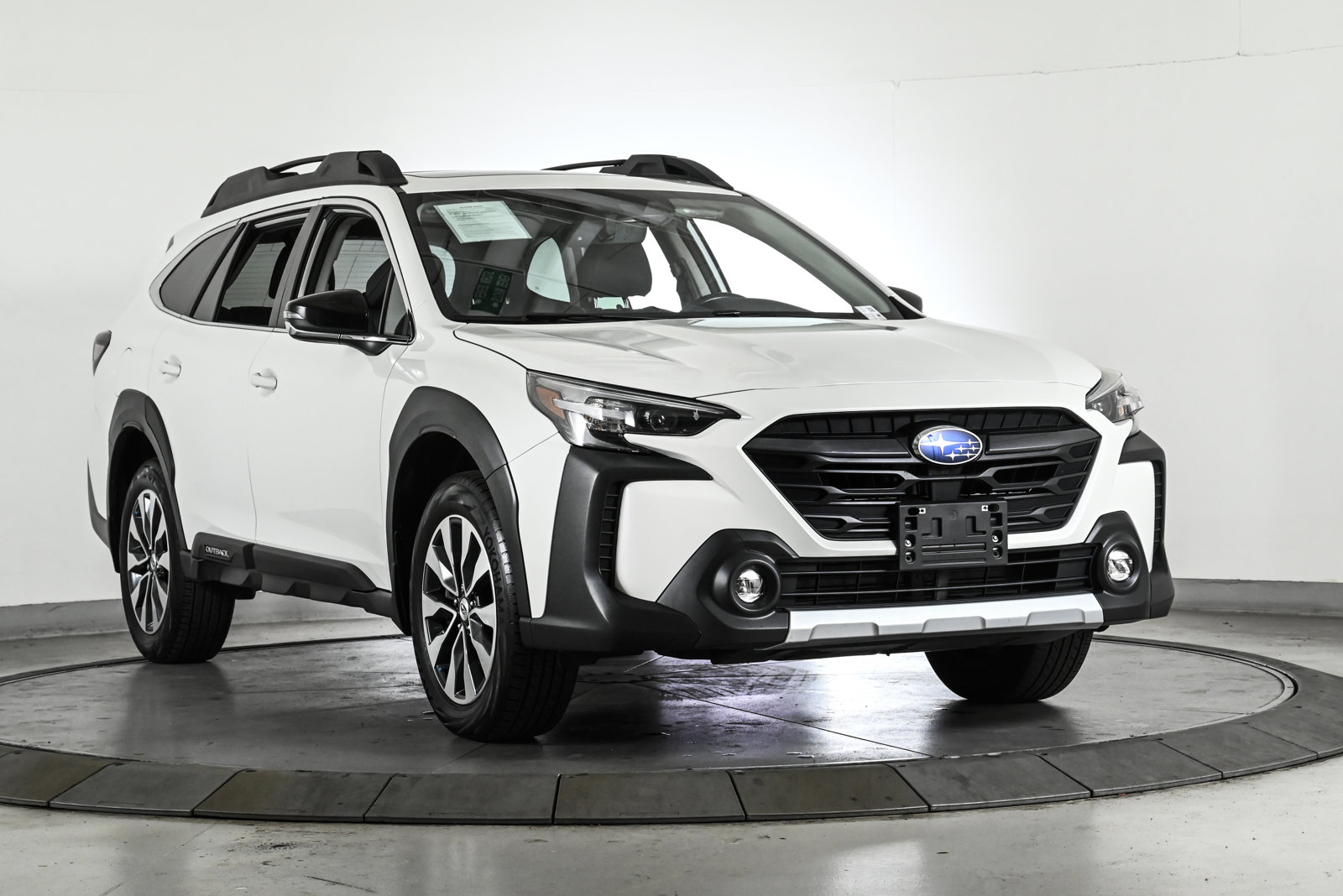 2023 SUBARU OUTBACK - Image 3