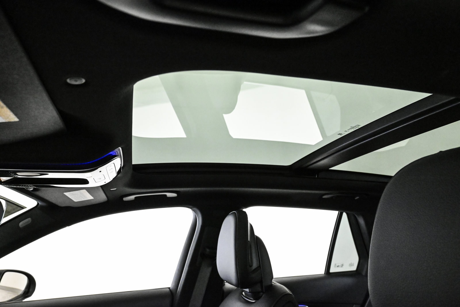 2026 MERCEDES-BENZ GLC-CLASS - Image 17