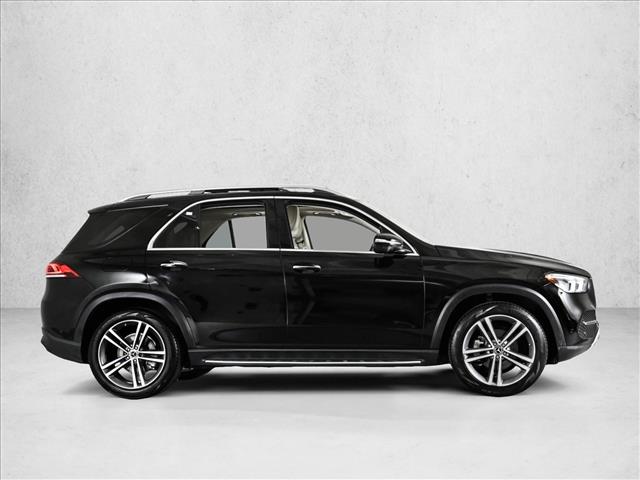 2022 Mercedes Benz GLE 350 4MATIC photo 4
