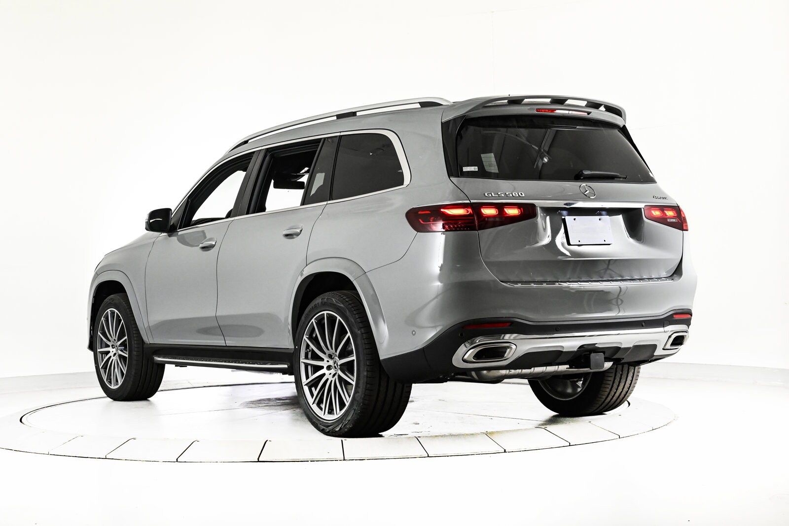 2026 MERCEDES-BENZ GLS-CLASS - Image 8