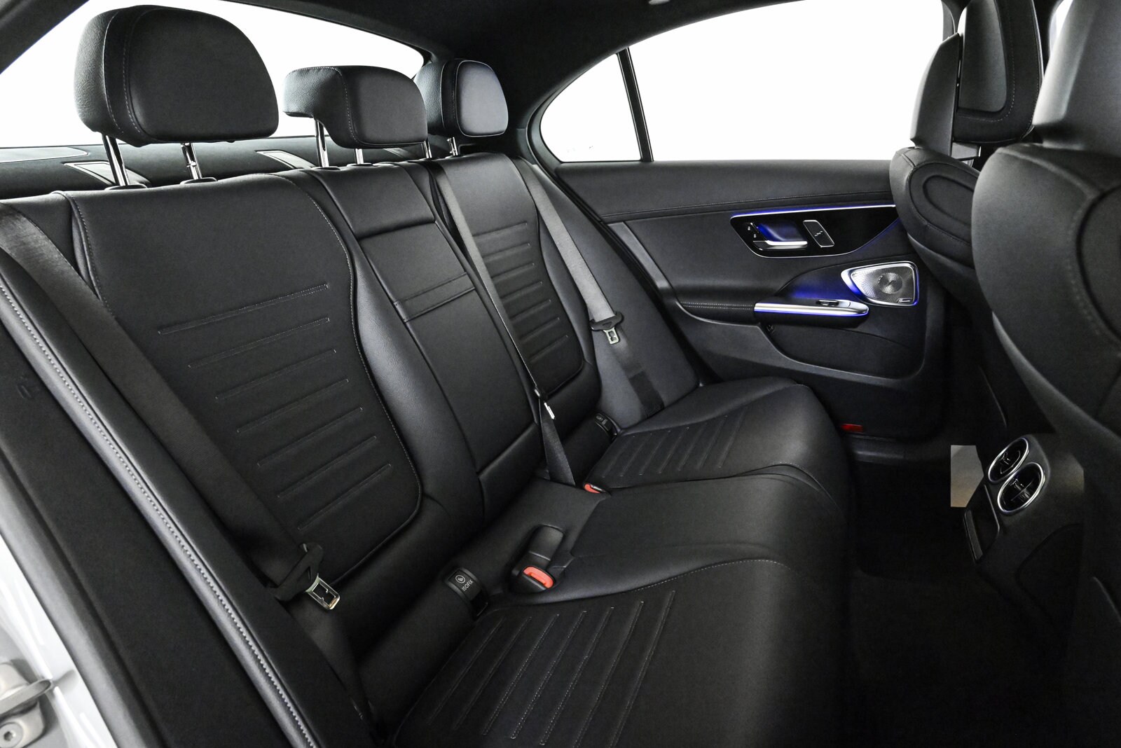 2025 MERCEDES-BENZ C-CLASS - Image 21